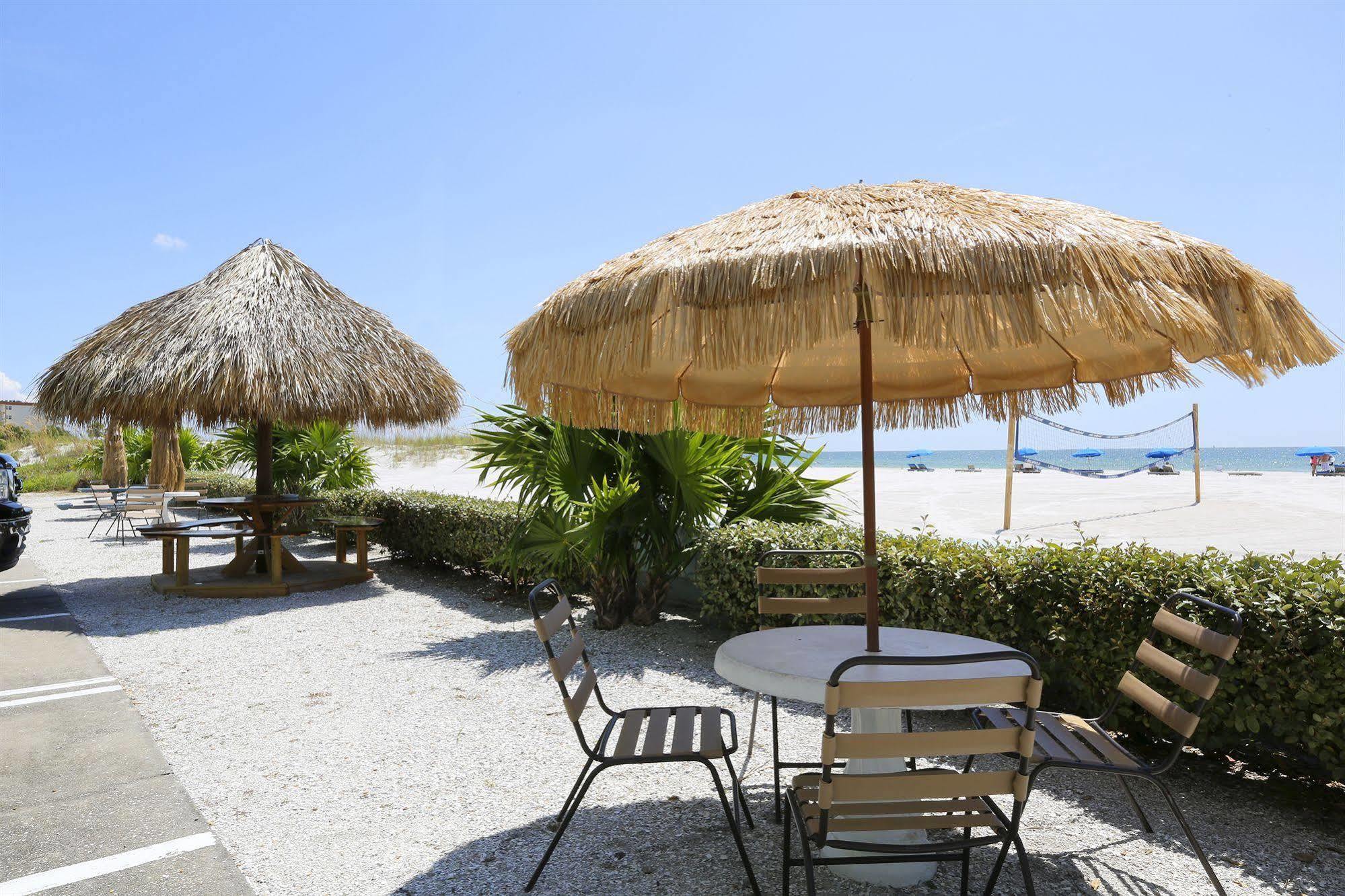 Barefoot Beach Club St. Pete Beach Kültér fotó